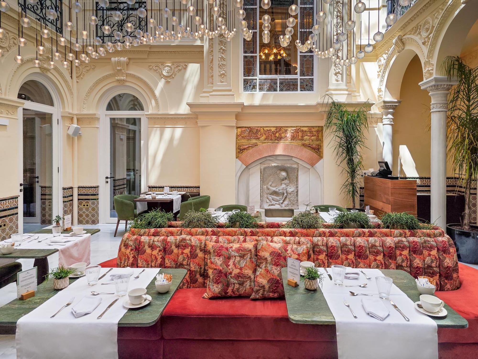Palacio Gran Via, A Royal Hideaway Hotel Granada Eksteriør bilde