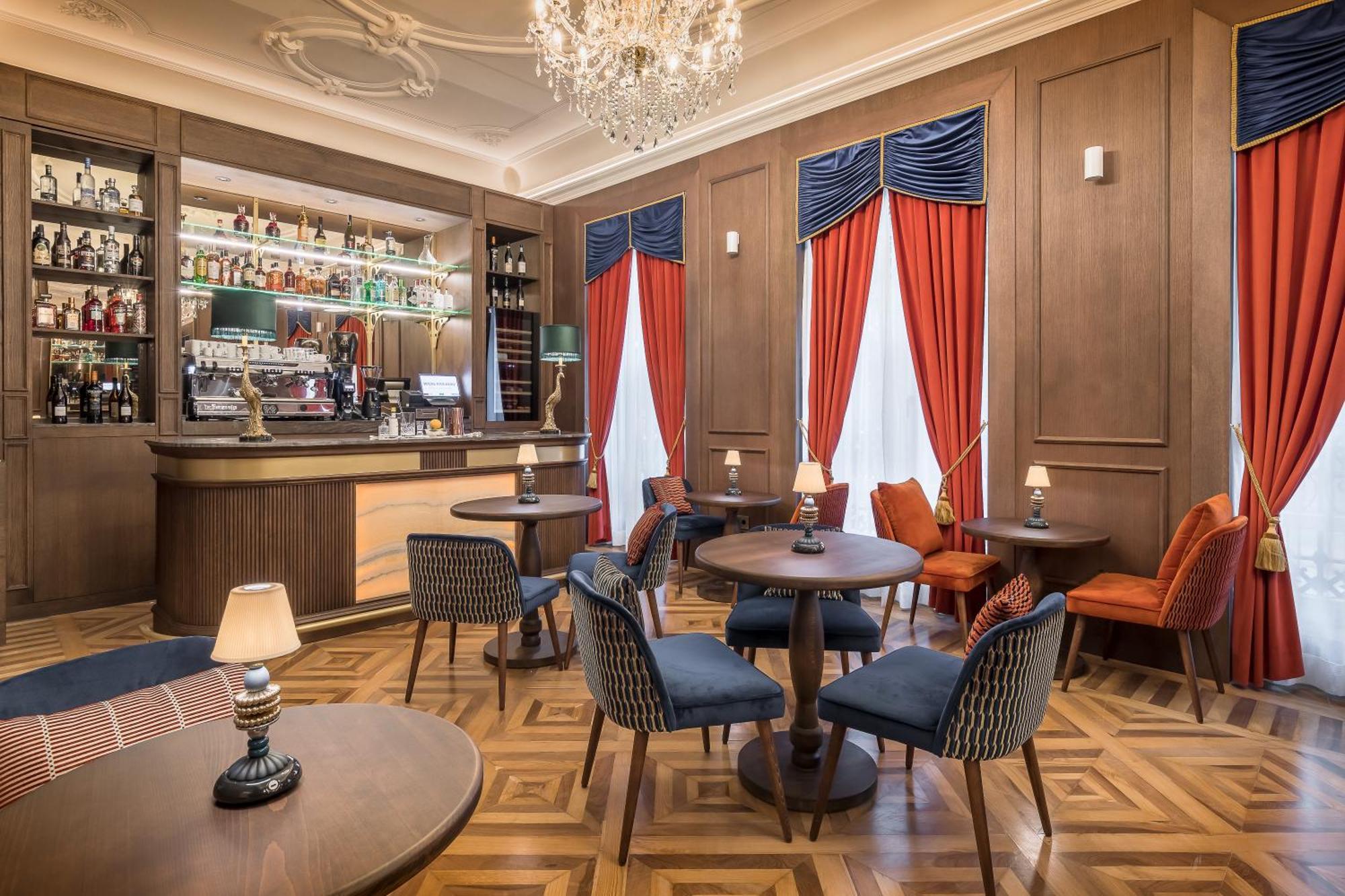 Palacio Gran Via, A Royal Hideaway Hotel Granada Eksteriør bilde